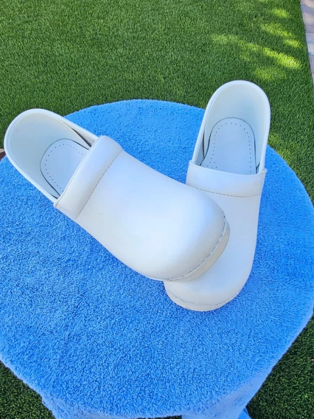 Dansko Women's Size 40 (US Women's 9.5-10) White Professional Clogs - Picture 6 of 6